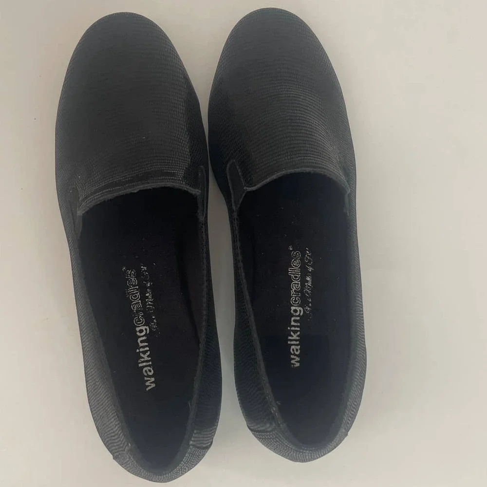 Walking Cradles Benson Slip-On Comfort Loafer Flat Women's Shoes 7.5M - Picture 6 of 11